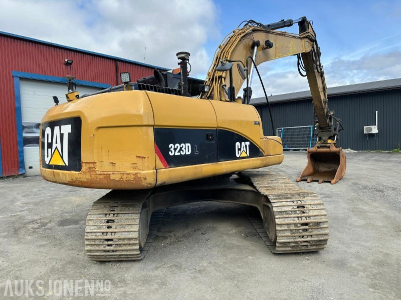 2010 CAT 323D GRAVEMASKIN - 14167 TIMER - حفارة: صور 2 2010 CAT 323D GRAVEMASKIN - 14167 TIMER - حفارة: صور 2