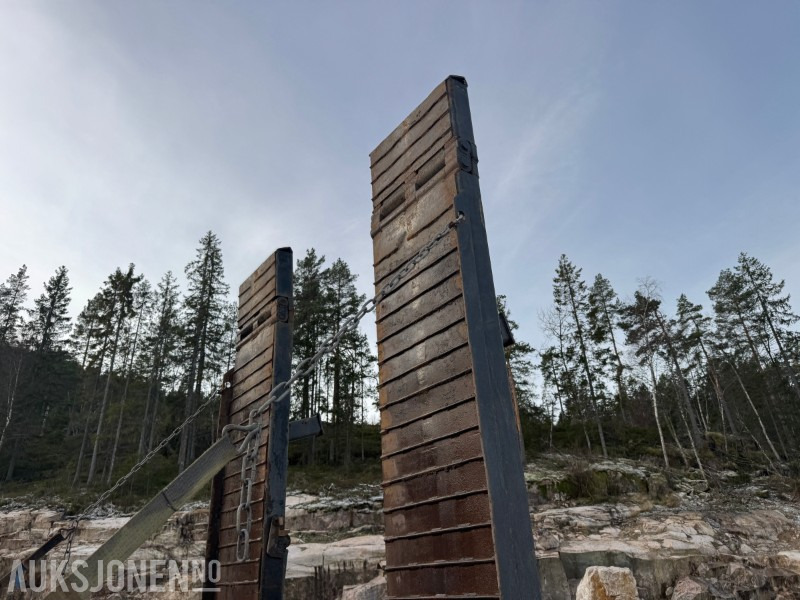 سيارة بلدية 2010 MAN TGA 8x4 Lastebil med maskinpåbygg / maskinrampe: صور 46