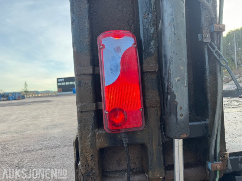 سيارة بلدية 2010 MAN TGA 8x4 Lastebil med maskinpåbygg / maskinrampe: صور 44