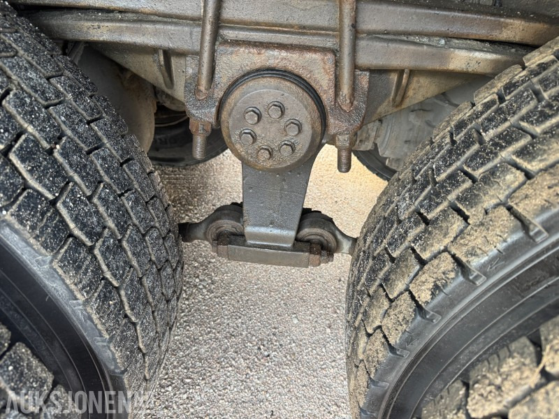 سيارة بلدية 2010 MAN TGA 8x4 Lastebil med maskinpåbygg / maskinrampe: صور 12