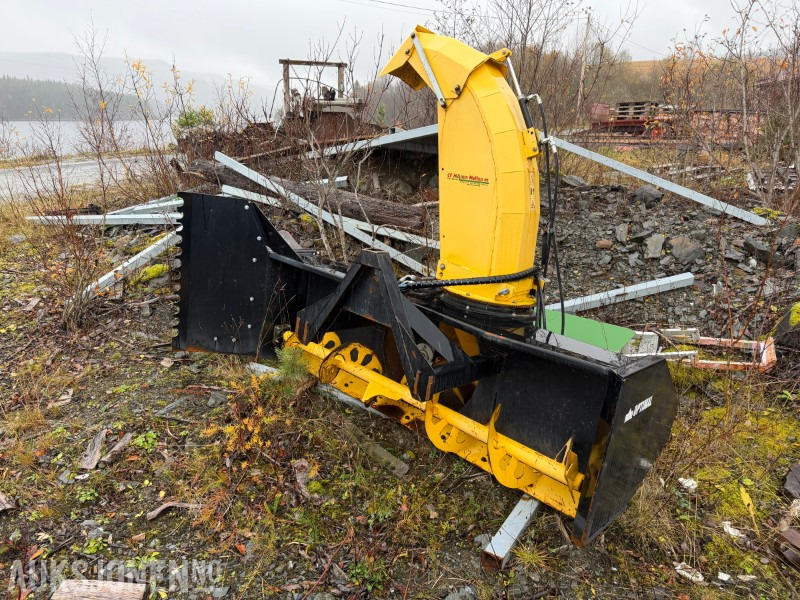 الآلات والماكينات الزراعية 2010 Optimal snøfres – kraftig tohjuls trinns: صور 1