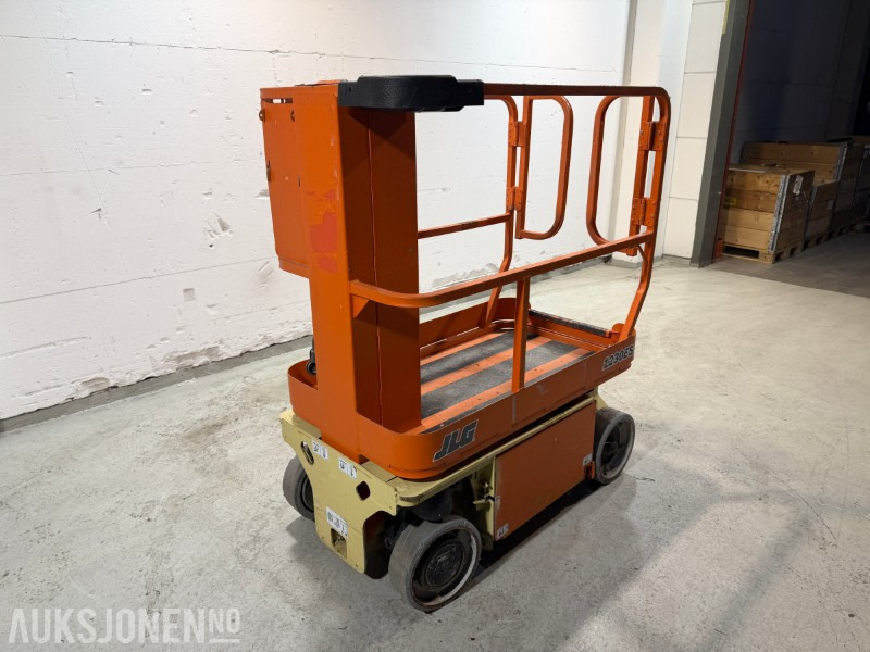2011 JLG 1230ES Elektrisk mastelift med 5,6 m arbeidshøyde - منصات هيدروليكية متنقلة: صور 3 2011 JLG 1230ES Elektrisk mastelift med 5,6 m arbeidshøyde - منصات هيدروليكية متنقلة: صور 3