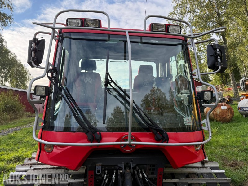 2011 Pisten Bully 100 Tråkkemaskin, med fres og frontskjær - معدات البناء: صور 3 2011 Pisten Bully 100 Tråkkemaskin, med fres og frontskjær - معدات البناء: صور 3