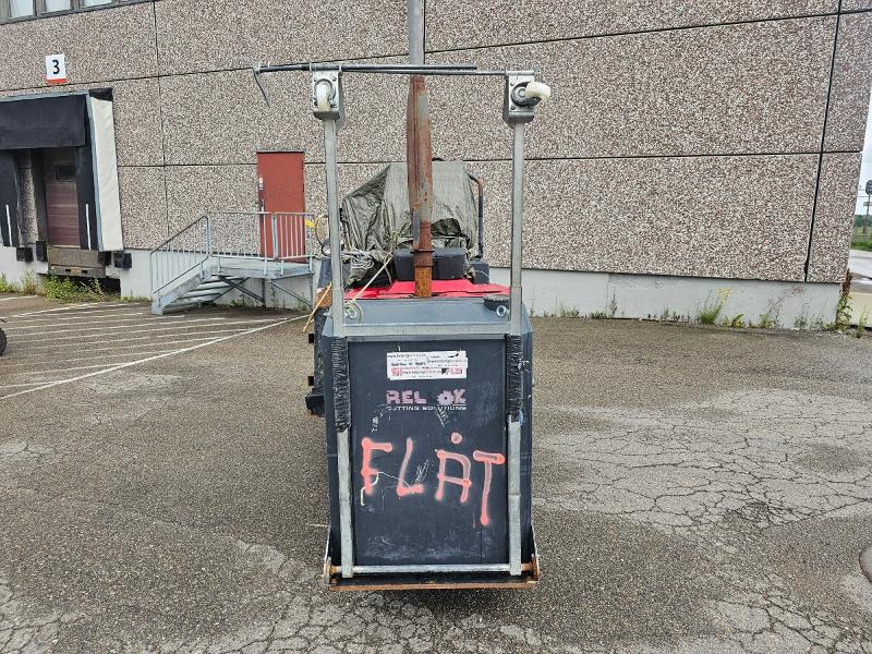 2011 RELLOK Cutting Solutions RSF 750 - fullhydraulisk veisag/gulvsag for asfalt/betong - معدات البناء: صور 2 2011 RELLOK Cutting Solutions RSF 750 - fullhydraulisk veisag/gulvsag for asfalt/betong - معدات البناء: صور 2