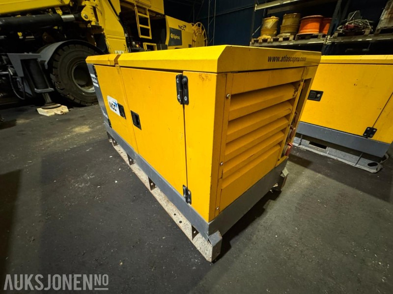 2012 Atlas Copco QAS 40 strømaggregat / 40KVA - معدات البناء: صور 3 2012 Atlas Copco QAS 40 strømaggregat / 40KVA - معدات البناء: صور 3