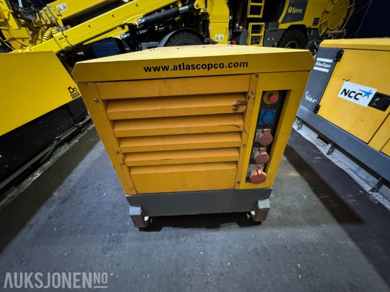 2012 Atlas Copco QAS 40 strømaggregat / 40KVA - معدات البناء: صور 4 2012 Atlas Copco QAS 40 strømaggregat / 40KVA - معدات البناء: صور 4
