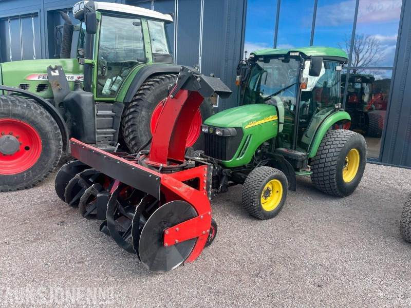 2012 John Deere 4720 traktor / 3.892 timer / Bakrutepusser / - جرار: صور 2 2012 John Deere 4720 traktor / 3.892 timer / Bakrutepusser / - جرار: صور 2