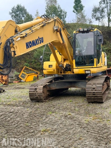 حفارة 2012 Komatsu PC 210 LC-8 MVA FRI BELTEGRAVER: صور 8