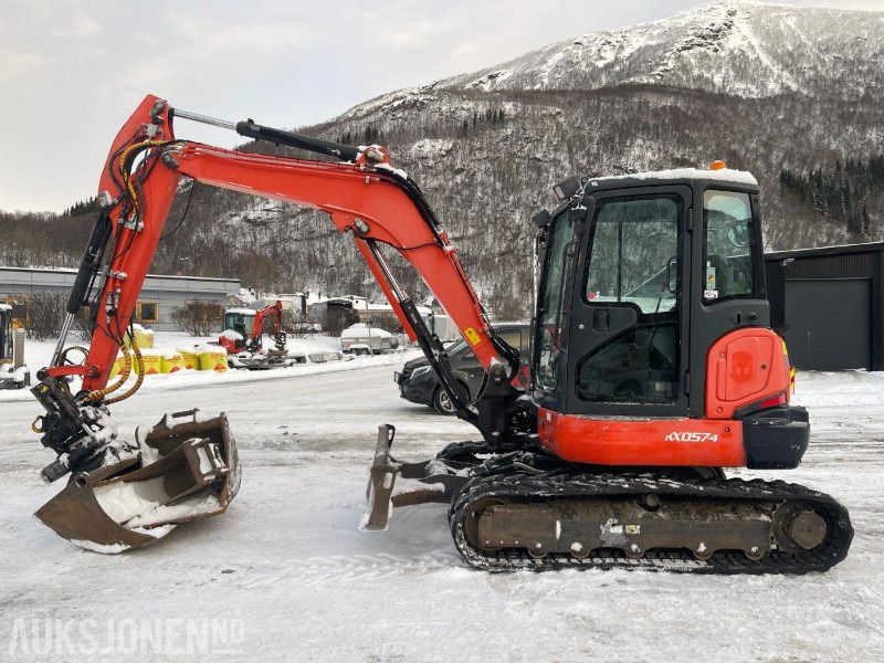 2012 Kubota KX057-4 Gravemaskin med tiltrotator, tre skuffer, kun 4408 timer - حفارة مصغرة: صور 2 2012 Kubota KX057-4 Gravemaskin med tiltrotator, tre skuffer, kun 4408 timer - حفارة مصغرة: صور 2