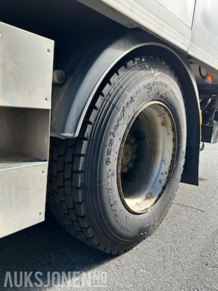 بصندوق مغلق شاحنة 2012 Mercedes-Benz ACTROS skapbil/thermo med frys - Bilen har full service historikk - 573000 km.: صور 12