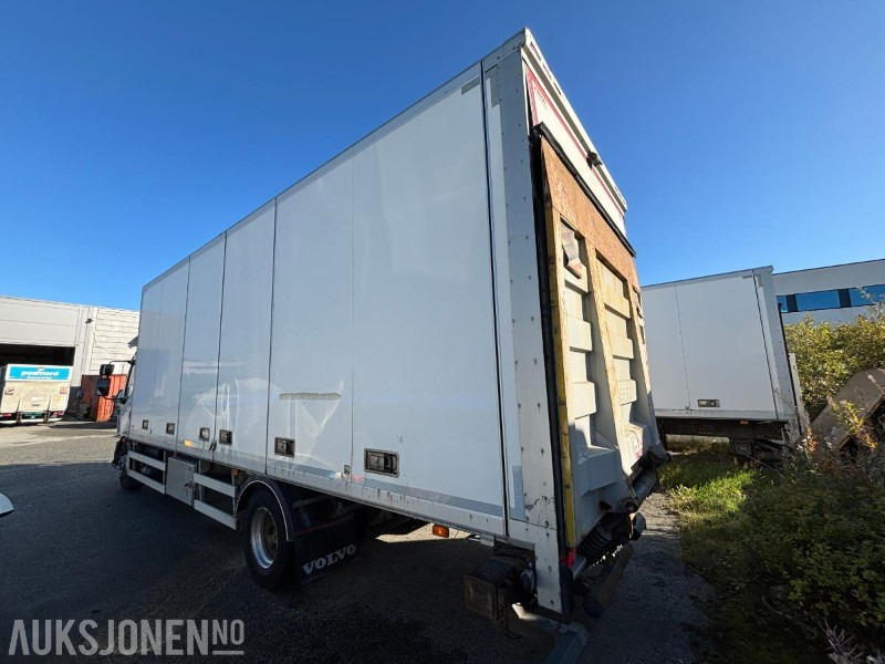 2012 Volvo FL-290 Skapbil med sideåpning og lakløft - بصندوق مغلق شاحنة: صور 3 2012 Volvo FL-290 Skapbil med sideåpning og lakløft - بصندوق مغلق شاحنة: صور 3