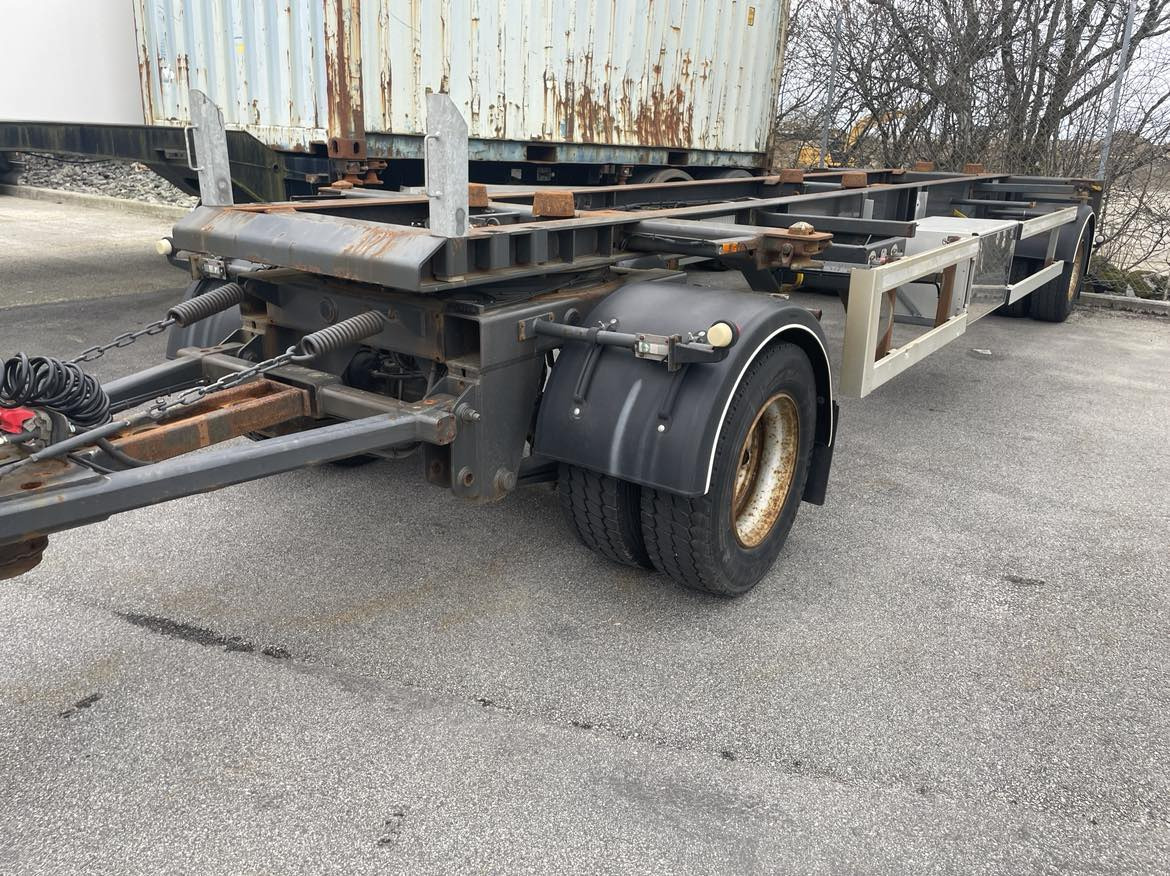 2013 HFR 2 Axle Full Trailer Containerchassie. 2 akslet. - شاحنات الحاويات / جسم علوي قابل للتغيير مقطورة: صور 1 2013 HFR 2 Axle Full Trailer Containerchassie. 2 akslet. - شاحنات الحاويات / جسم علوي قابل للتغيير مقطورة: صور 1