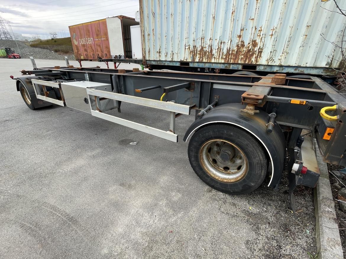 2013 HFR 2 Axle Full Trailer Containerchassie. 2 akslet. - شاحنات الحاويات / جسم علوي قابل للتغيير مقطورة: صور 3 2013 HFR 2 Axle Full Trailer Containerchassie. 2 akslet. - شاحنات الحاويات / جسم علوي قابل للتغيير مقطورة: صور 3