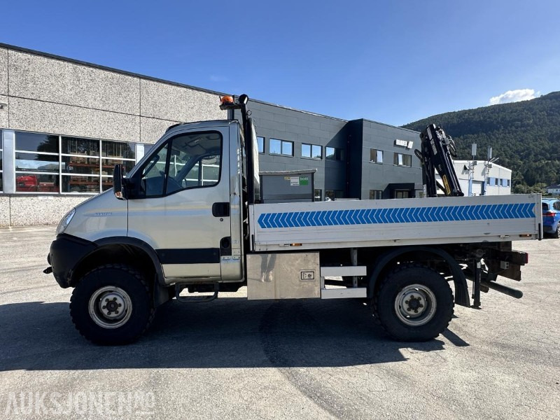 2013 Iveco 55S17 4x4 m/Hiab 022t Kran - 108091 KM - شاحنة كرين: صور 2 2013 Iveco 55S17 4x4 m/Hiab 022t Kran - 108091 KM - شاحنة كرين: صور 2