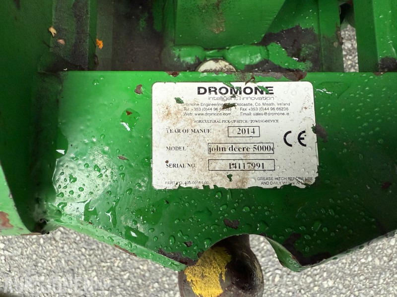 جرار 2013 John Deere 5055E 40 km TRAKTOR: صور 14