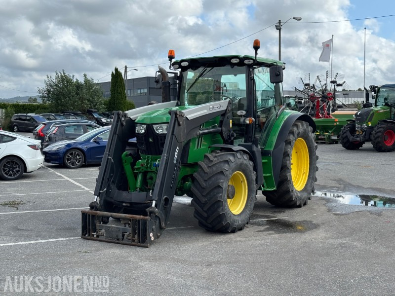 2013 John Deere 6125R Traktor med Frontlaster - Fronthydraulikk - Front PTO - جرار: صور 1 2013 John Deere 6125R Traktor med Frontlaster - Fronthydraulikk - Front PTO - جرار: صور 1