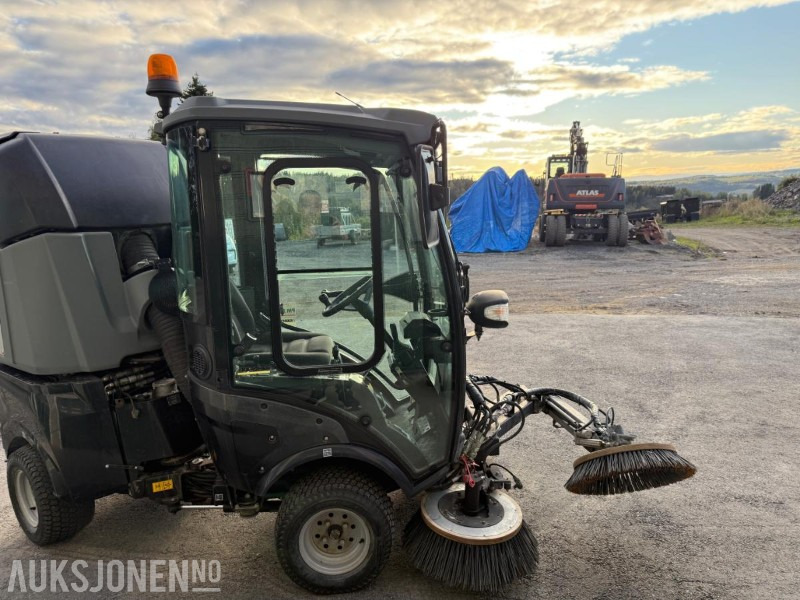 2013 Kärcher Feiemaskin/multimaskin lite brukt - سيارة بلدية: صور 4 2013 Kärcher Feiemaskin/multimaskin lite brukt - سيارة بلدية: صور 4