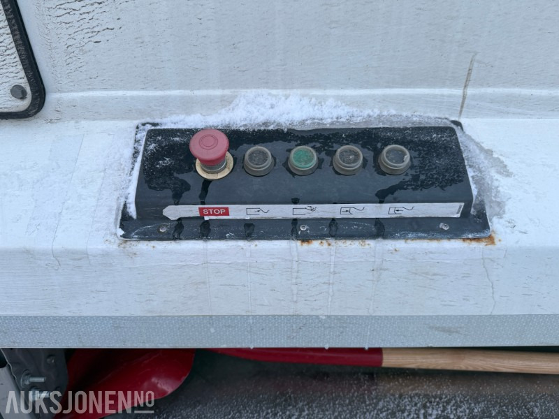 شاحنة القمامة 2013 Volvo FM – Renovasjonsbil – JOAB Anaconda HD – Kran – 358 257 km: صور 11