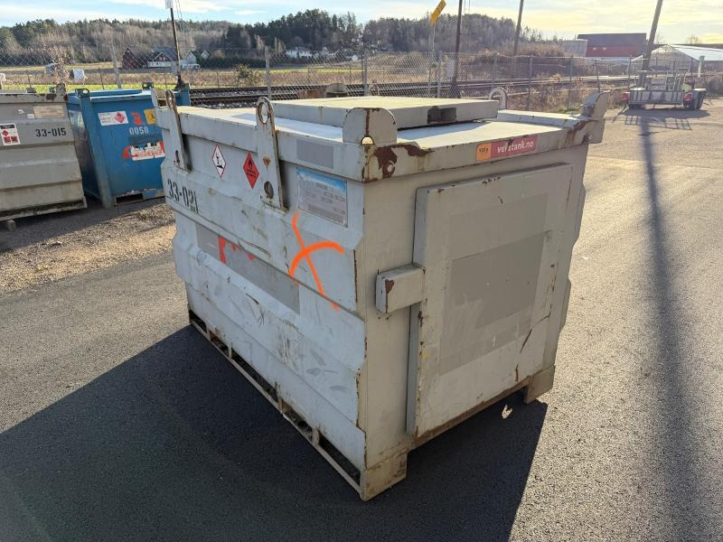 2014 KN 1000L biodieseltank med 230V pumpe og fyllepistol – HVO100 - معدات البناء: صور 4 2014 KN 1000L biodieseltank med 230V pumpe og fyllepistol – HVO100 - معدات البناء: صور 4
