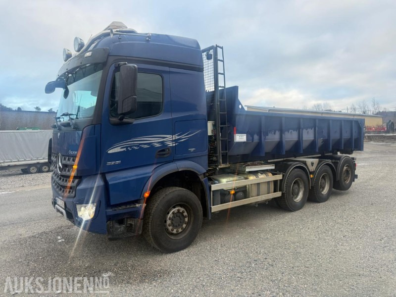 2014 Mercedes-Benz Arocs KROKBIL M/DUMPERKASSE EURO 6 SERVICEHISTORIKK NYLIG EU-GODKJENT 510HK - شاحنة ذات الخطاف: صور 1 2014 Mercedes-Benz Arocs KROKBIL M/DUMPERKASSE EURO 6 SERVICEHISTORIKK NYLIG EU-GODKJENT 510HK - شاحنة ذات الخطاف: صور 1