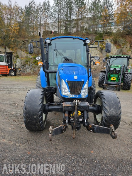 2014 New Holland T4.75 front hydraulikk P2 3600 timer - جرار: صور 3 2014 New Holland T4.75 front hydraulikk P2 3600 timer - جرار: صور 3