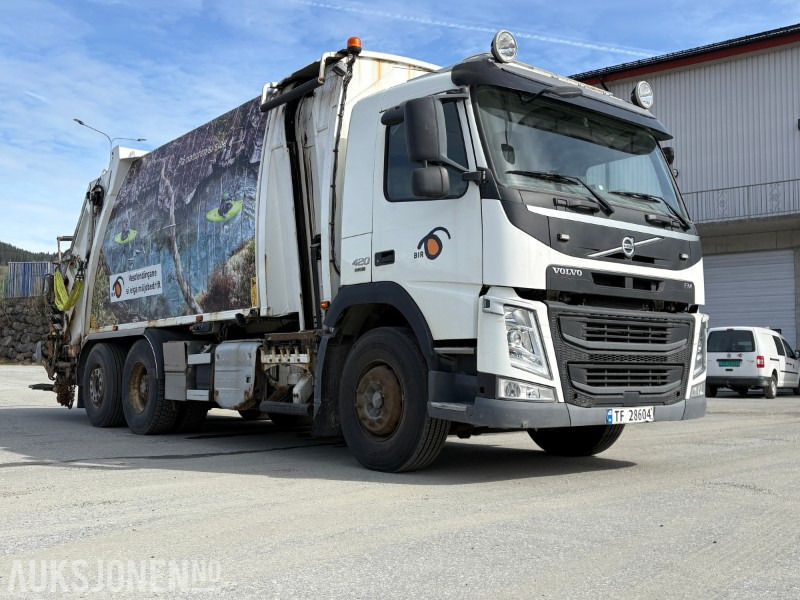 2014 Volvo FM 420 renovasjonsbil med 2-kammers løsning - شاحنة القمامة: صور 2 2014 Volvo FM 420 renovasjonsbil med 2-kammers løsning - شاحنة القمامة: صور 2