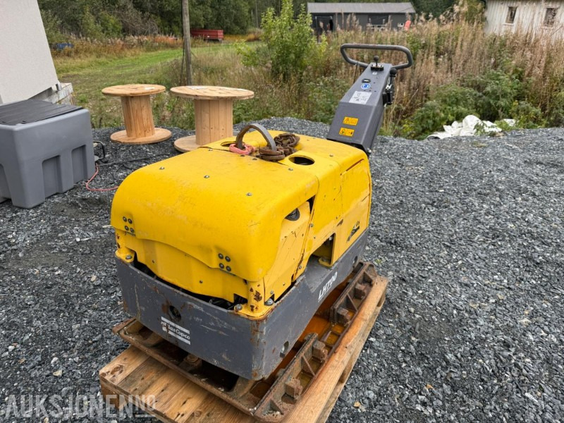 - 2015 Atlas Copco LH 700 Vibroplate - مدحلة: صور 5 - 2015 Atlas Copco LH 700 Vibroplate - مدحلة: صور 5