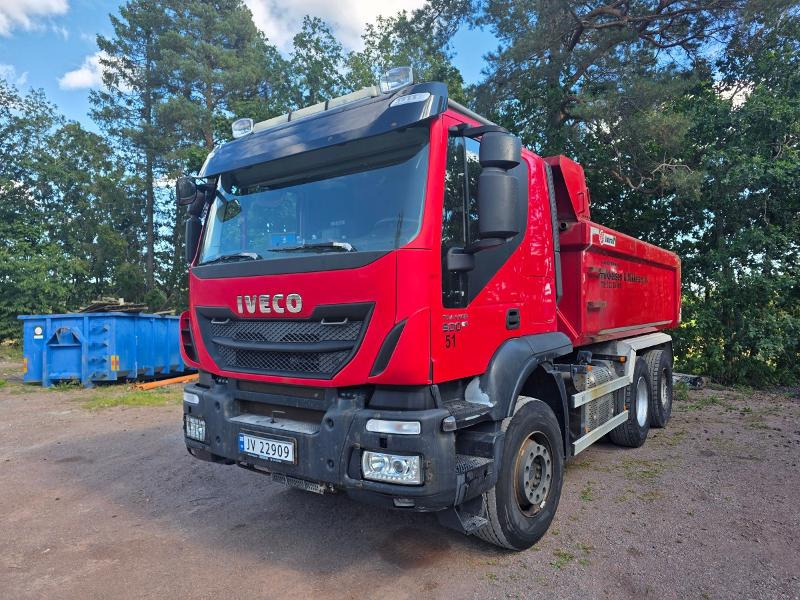 2015 Iveco AT 260T tippbil - 500 hk dieselmotor - Nyttelast 13600 kg - قلابات: صور 1 2015 Iveco AT 260T tippbil - 500 hk dieselmotor - Nyttelast 13600 kg - قلابات: صور 1