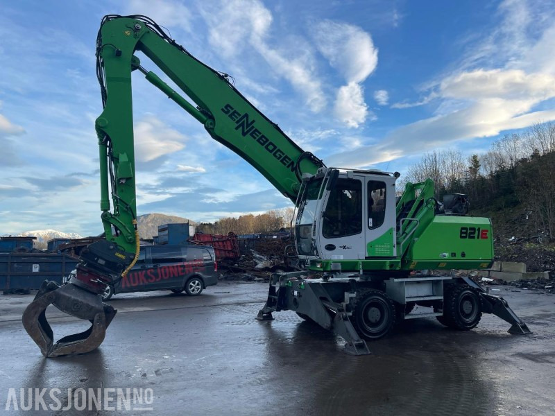 2015 Sennebogen 821M Hjulgraver med hevbar hytte, roterende sorterings klype, leveres med ny sertifisering - حفارة: صور 2 2015 Sennebogen 821M Hjulgraver med hevbar hytte, roterende sorterings klype, leveres med ny sertifisering - حفارة: صور 2