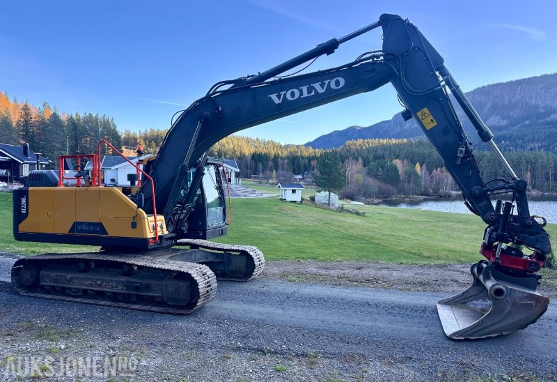 2015 Volvo EC220EL - حفارة: صور 2 2015 Volvo EC220EL - حفارة: صور 2