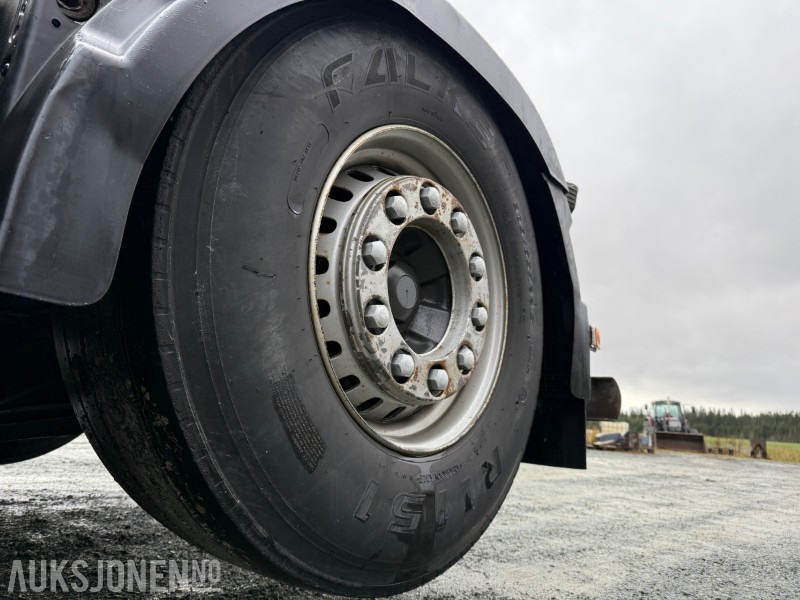 شاحنة ذات الخطاف 2015 Volvo FH16 650 8x4 med AJK Hydrolift krokløft og I-Shift: صور 12 شاحنة ذات الخطاف 2015 Volvo FH16 650 8x4 med AJK Hydrolift krokløft og I-Shift: صور 12