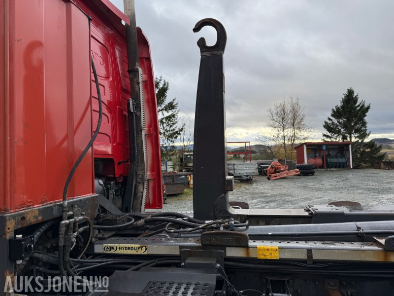 شاحنة ذات الخطاف 2015 Volvo FH16 650 8x4 med AJK Hydrolift krokløft og I-Shift: صور 20 شاحنة ذات الخطاف 2015 Volvo FH16 650 8x4 med AJK Hydrolift krokløft og I-Shift: صور 20