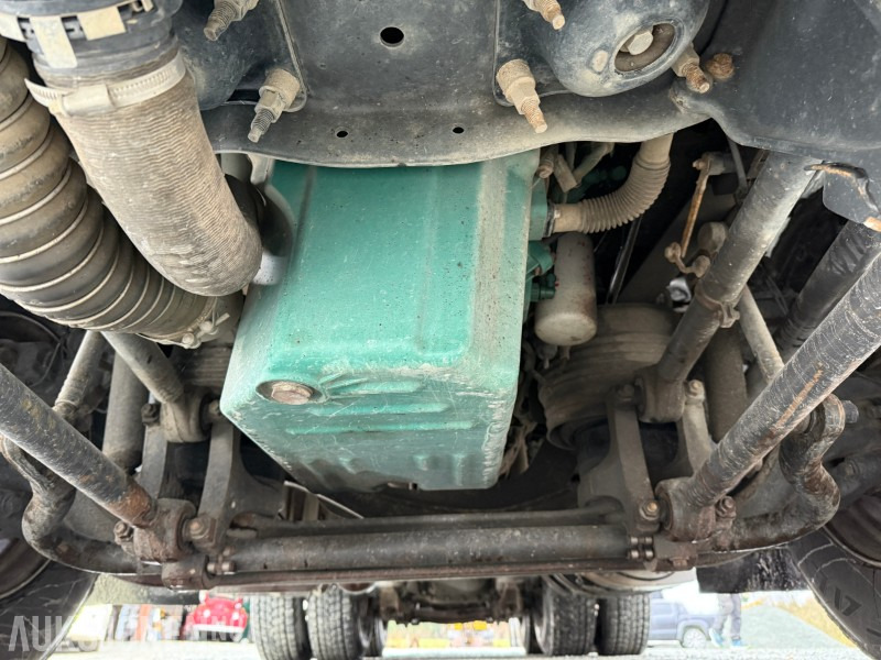 شاحنة ذات الخطاف 2015 Volvo FH16 650 8x4 med AJK Hydrolift krokløft og I-Shift: صور 15 شاحنة ذات الخطاف 2015 Volvo FH16 650 8x4 med AJK Hydrolift krokløft og I-Shift: صور 15