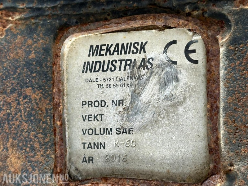 2016 Mekanisk Industri Rippertann, S90 feste - M-60 tann - ملحقات - آلات البناء: صور 5 2016 Mekanisk Industri Rippertann, S90 feste - M-60 tann - ملحقات - آلات البناء: صور 5