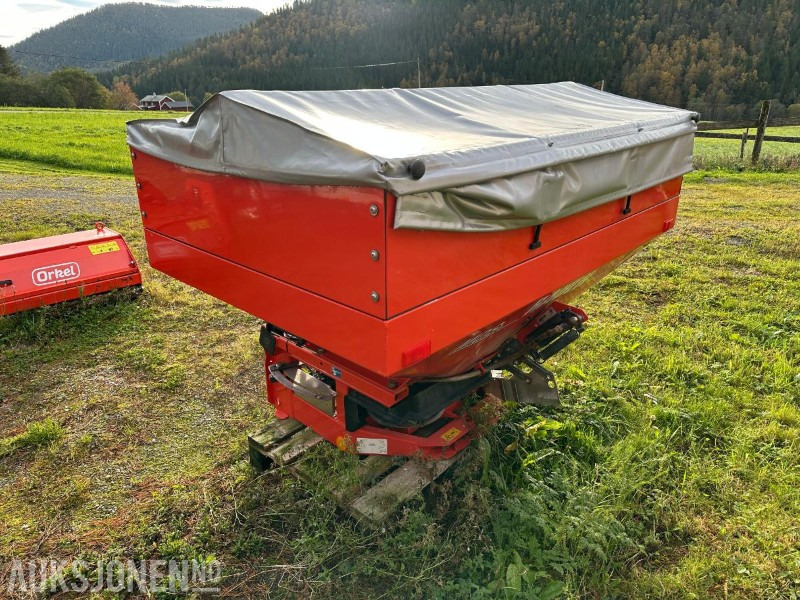 2016 Rauch MDS 19,1 gjødselspreder - الآلات والماكينات الزراعية: صور 4 2016 Rauch MDS 19,1 gjødselspreder - الآلات والماكينات الزراعية: صور 4