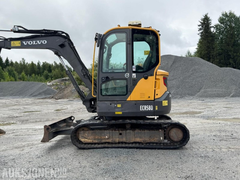 2016 Volvo ecr58d beltegraver 4301t, tiltrotator, pusseskuff,steinskuff - حفارة: صور 4 2016 Volvo ecr58d beltegraver 4301t, tiltrotator, pusseskuff,steinskuff - حفارة: صور 4