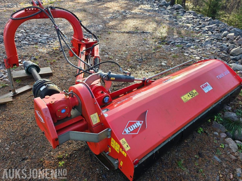 2017 Kuhn TBES 262 beitepusser / hydraulisk sidemontert slagklipper / kantslått - الآلات والماكينات الزراعية: صور 2 2017 Kuhn TBES 262 beitepusser / hydraulisk sidemontert slagklipper / kantslått - الآلات والماكينات الزراعية: صور 2