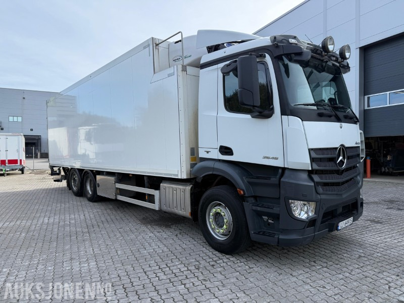 2017 Mercedes-Benz 2545L Antos skapbil med kjøling, multiratt, cruise, kjettinger, baklem, fjernkontroll - بصندوق مغلق شاحنة: صور 3 2017 Mercedes-Benz 2545L Antos skapbil med kjøling, multiratt, cruise, kjettinger, baklem, fjernkontroll - بصندوق مغلق شاحنة: صور 3