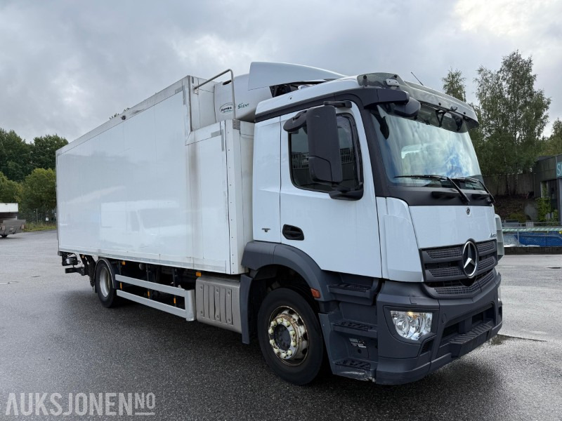 2017 Mercedes-Benz ANTOS 1830 L skapbil m kjøleaggregat, baklem, EU, Lav km, Euro 6, multiratt - بصندوق مغلق شاحنة: صور 3 2017 Mercedes-Benz ANTOS 1830 L skapbil m kjøleaggregat, baklem, EU, Lav km, Euro 6, multiratt - بصندوق مغلق شاحنة: صور 3