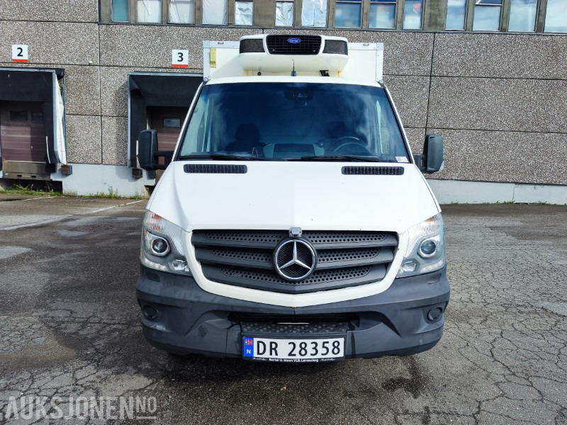 2017 Mercedes-Benz Sprinter Skapbil - EU godkjent - Ryggekamera - Automatgir - Bakløft - بصندوق مغلق شاحنة: صور 3 2017 Mercedes-Benz Sprinter Skapbil - EU godkjent - Ryggekamera - Automatgir - Bakløft - بصندوق مغلق شاحنة: صور 3