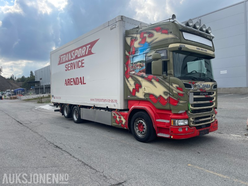 2017 Scania R-580 Ekeriskap m/full sideåpning og 2t bakløfter - بصندوق مغلق شاحنة: صور 1 2017 Scania R-580 Ekeriskap m/full sideåpning og 2t bakløfter - بصندوق مغلق شاحنة: صور 1