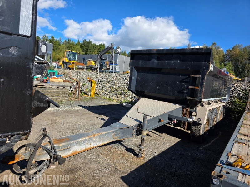 2017 Volvo FH16 tippbil med tipphenger + Maur bilpåbygg trippelkjerre - Nylig EU godkjent - قلابات: صور 3 2017 Volvo FH16 tippbil med tipphenger + Maur bilpåbygg trippelkjerre - Nylig EU godkjent - قلابات: صور 3