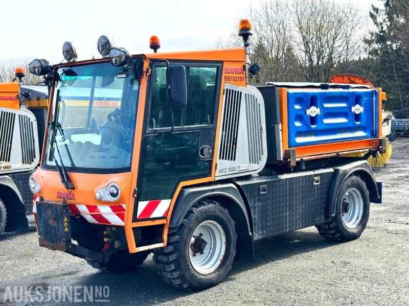 2018 Hansa APZ1003L Redskapsbærer med Bucher Husky 1500 W FS strøer - سيارة بلدية: صور 1 2018 Hansa APZ1003L Redskapsbærer med Bucher Husky 1500 W FS strøer - سيارة بلدية: صور 1