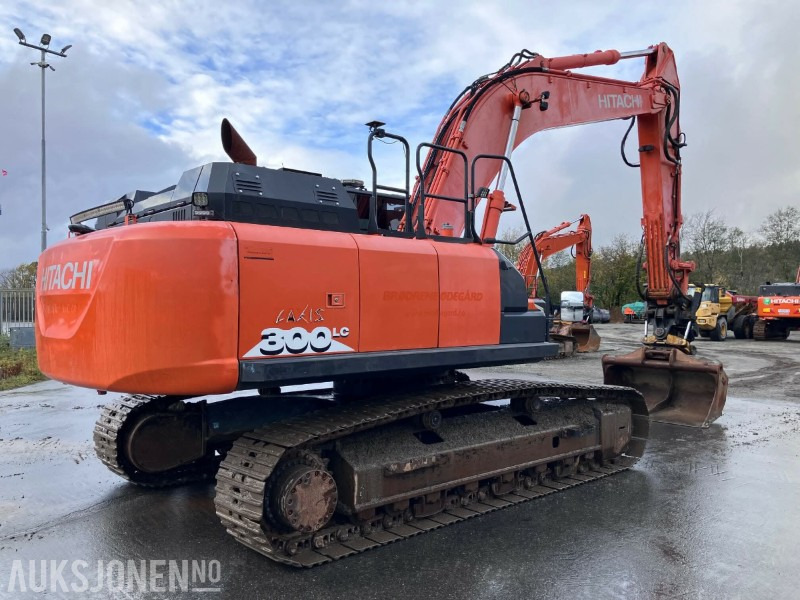 2018 Hitachi ZX300 LC-6 - Topcon GX60 - Sentralsmøring - 8200t - حفارة: صور 3 2018 Hitachi ZX300 LC-6 - Topcon GX60 - Sentralsmøring - 8200t - حفارة: صور 3