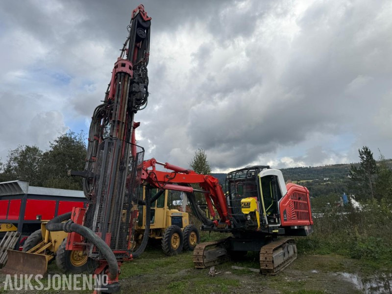 2018 Sandvik Ranger DX800I borerigg. - آلة حفر: صور 1 2018 Sandvik Ranger DX800I borerigg. - آلة حفر: صور 1