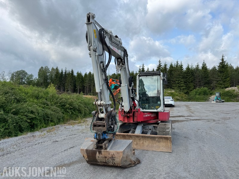 2018 Takeuchi TB280FR – 8,5-tonns gravemaskin med Side-to-Side Boom, tilt, sentralsmøring og 2 skuffer - حفارة: صور 3 2018 Takeuchi TB280FR – 8,5-tonns gravemaskin med Side-to-Side Boom, tilt, sentralsmøring og 2 skuffer - حفارة: صور 3