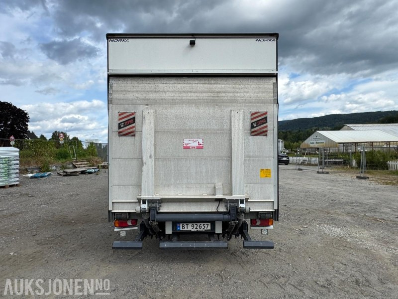 2019 Iveco Eurocargo skapbil med varme og kjøl i skap / 43126 km - بصندوق مغلق شاحنة: صور 4 2019 Iveco Eurocargo skapbil med varme og kjøl i skap / 43126 km - بصندوق مغلق شاحنة: صور 4