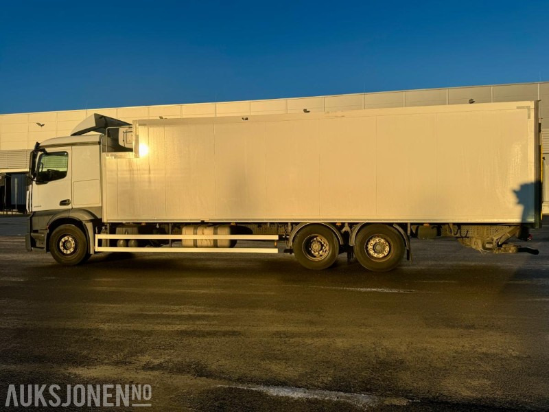 2019 Mercedes-Benz Actros 2545 L 6x2 Kjølebil - Eu-godkjent til 06/26 - Km: 193419 - بصندوق مغلق شاحنة: صور 5 2019 Mercedes-Benz Actros 2545 L 6x2 Kjølebil - Eu-godkjent til 06/26 - Km: 193419 - بصندوق مغلق شاحنة: صور 5