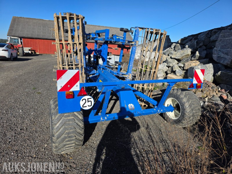 2019 New Holland grubber STX V 400T - الآلات والماكينات الزراعية: صور 5 2019 New Holland grubber STX V 400T - الآلات والماكينات الزراعية: صور 5