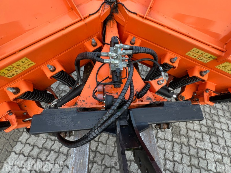 2019 PronarPUV-3300M snøskjær - جرار: صور 5 2019 PronarPUV-3300M snøskjær - جرار: صور 5